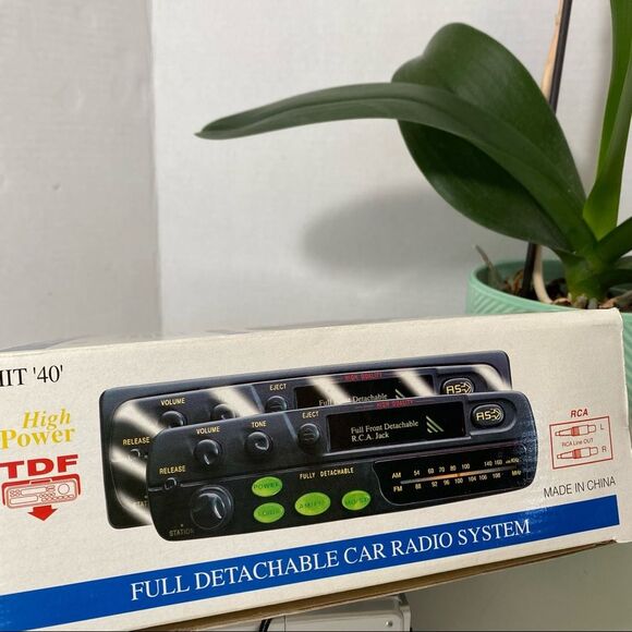 JDL detachable car radio system, $345 NIB #1307 Lighted Brand New - Picture 6 of 10